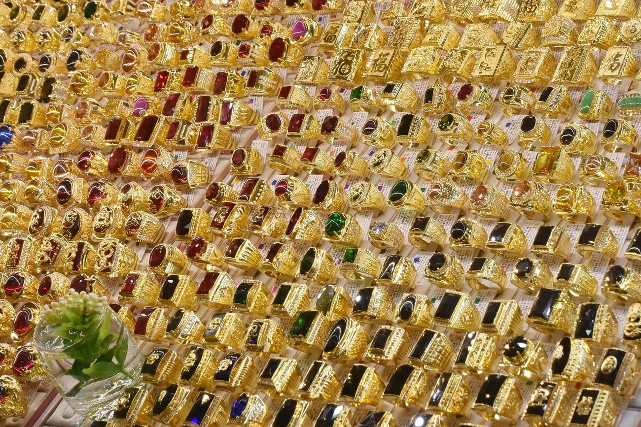 The price of gold bars and SJC gold rings exceeds 106 million VND - Photo 2. SJC gold price, gold ring exceeded 106 million- Photo 2.
