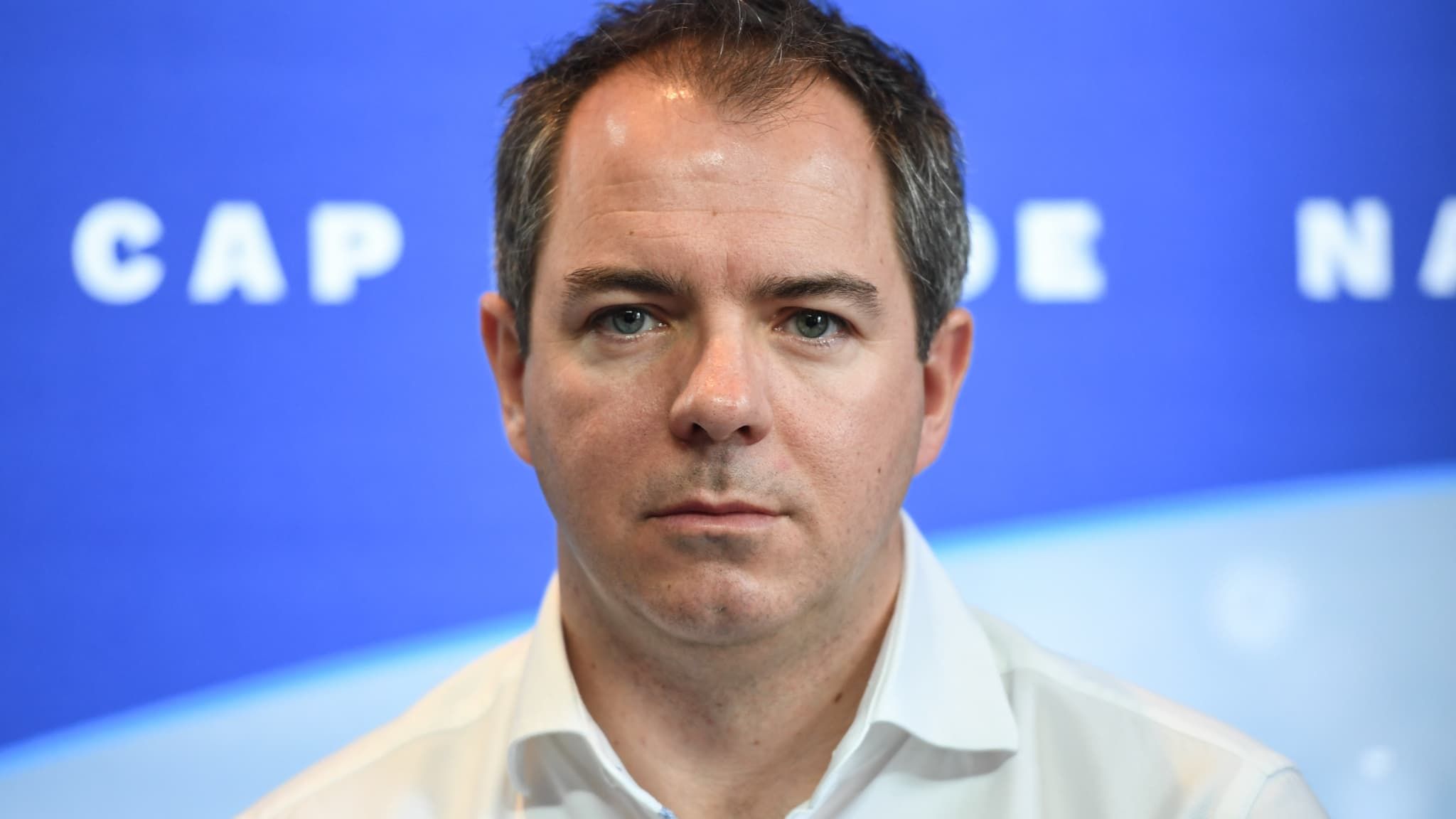 Julien Issoulié leaves swimming and bounces back to the Canoe-Kayak Federation. Julien Issoulié leaves swimming and bounces back to the Canoe-Kayak Federation.