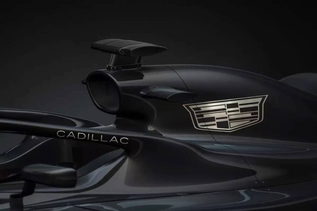 Sergio Pérez seems to be a privileged option for Cadillac - © Cadillac