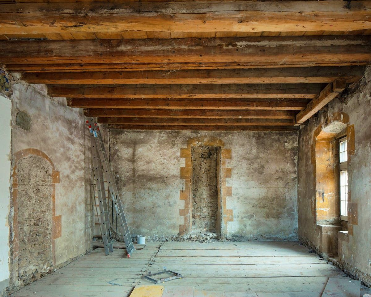 The first floor of the building. The first floor of the building.