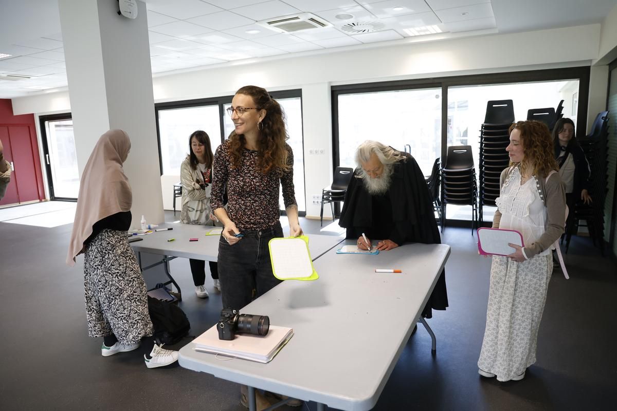 More than 550 people came Monday, April 28, in Périgueux.