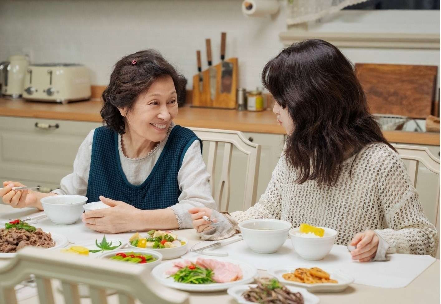 The k-drama 'my love in paradise' strong strikes on Netflix: who is really han ji-min? The k-drama 'my love in paradise' strong strikes on Netflix: who is really han ji-min?