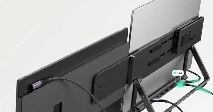 The Snap Stand Pro has an integrated reception station (image source: JSAUX)