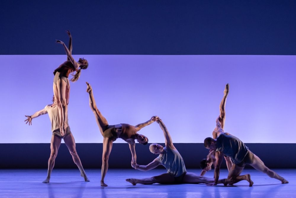 Impermanence La Sydney Dance Company