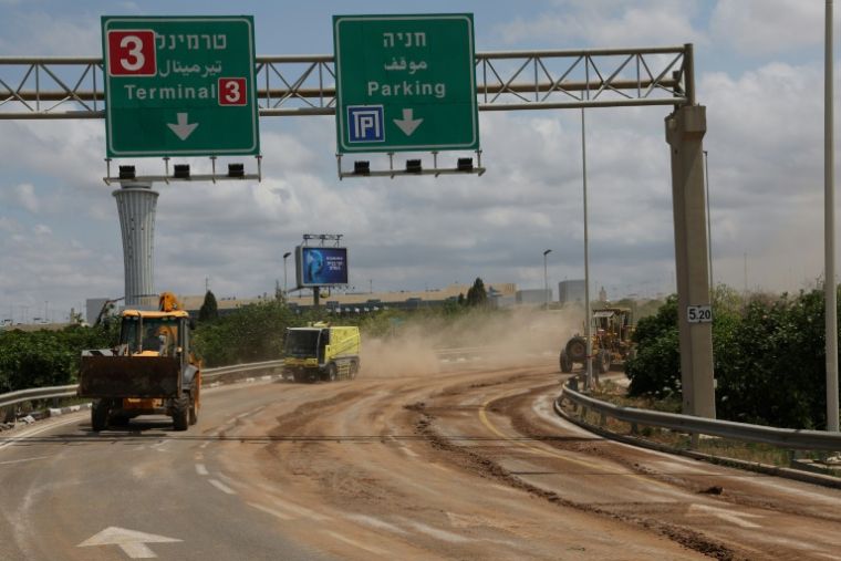 Israeli emergency services released an access route to Tel Aviv Airport on May 4, 2025 (AFP / Jack Guez)