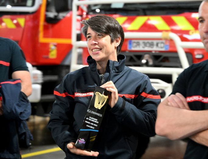 Manon Bigot, Talonneuse and Professional Fireman.