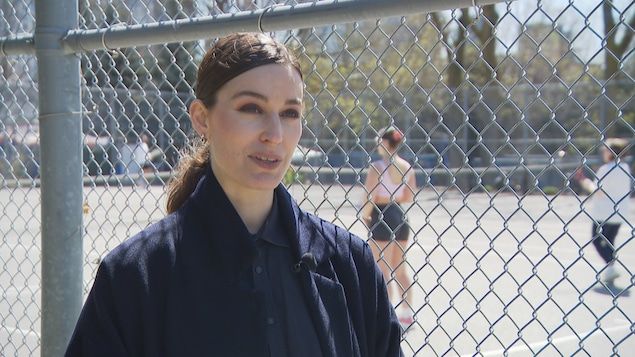 Dara Vandor facing the camera.