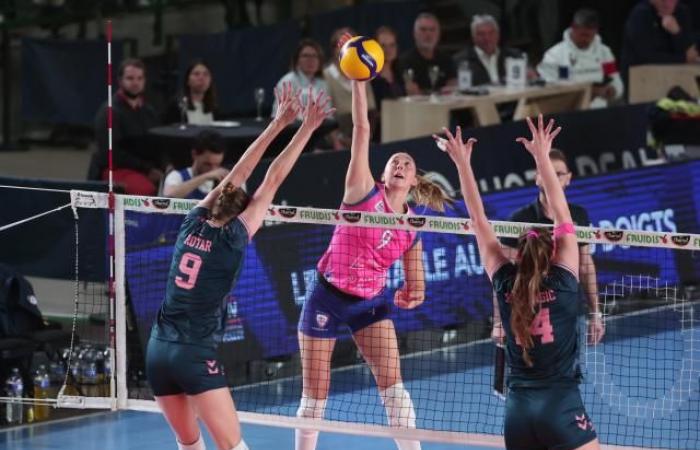 Levallois Paris and Vandoeuvre Nancy qualified for the semi-finals of the Saforelle Power 6
