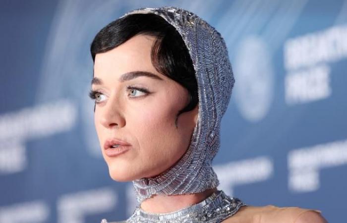 The singer will travel this Monday in space for an entirely feminine mission