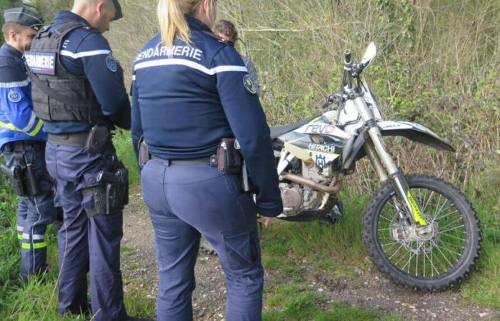 “As soon as the weather is nice, they come back”: five police custody and four motorcycles seized after rodeos in the Oise