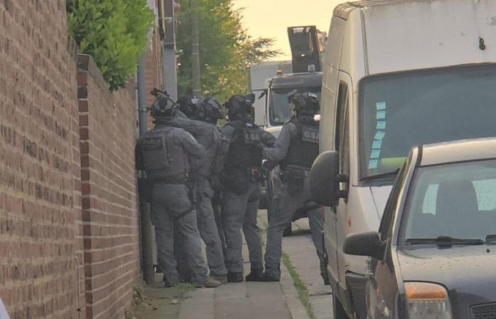 Impressive police deployment in Courcelles for “a delicate intervention”