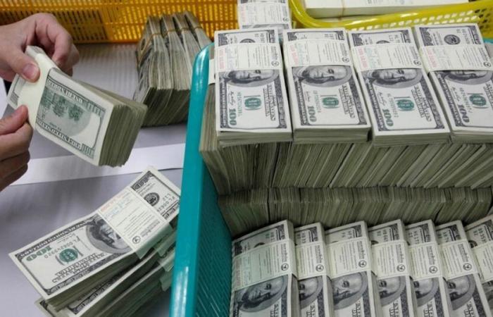 The US dollar maintains its upward dynamic …