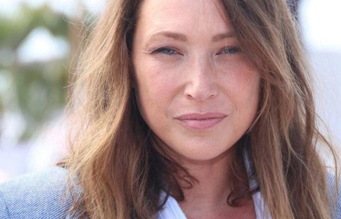 Neighbors in Cap Ferret and great friends … Laura Smet announces a new surprise project with a French singer