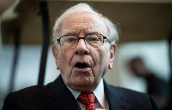Investor Warren Buffett will leave the head of his group at the end of the year
