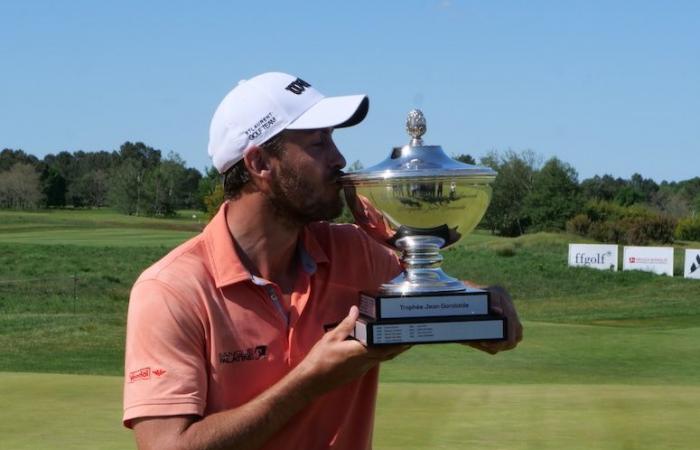 Ugo Coussaud holds its rank and wins the national title