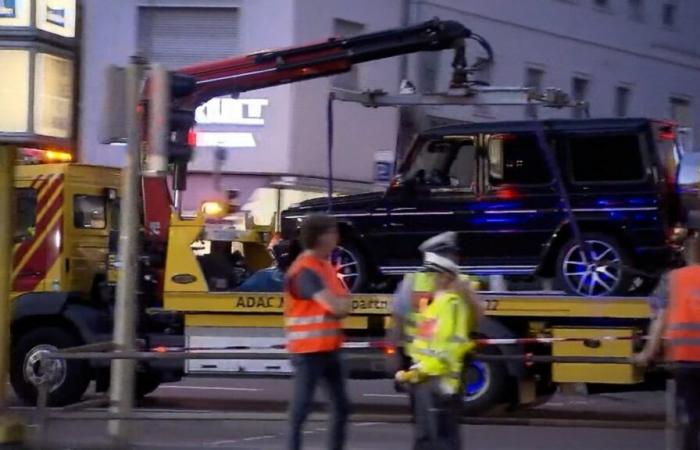 A car rushes on the crowd in Germany, killing and several injured