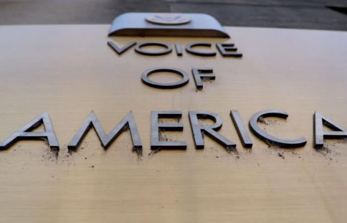 UNITED STATES. Voice of America radio, threatened by Trump, will resume his shows