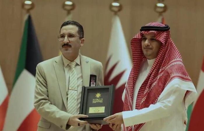 The Moroccan Younes Nafid wins the e-learning award