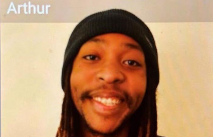 Opinion in Geneva: Arthur P., 26, is wanted