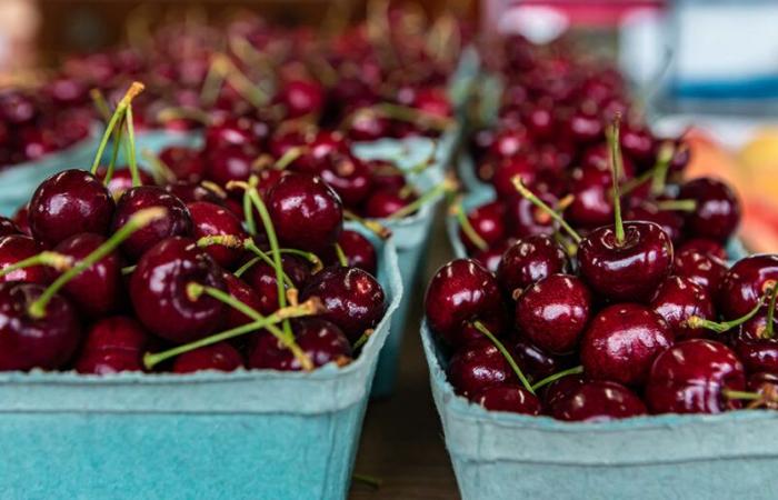 Top 10 fruits and vegetables most contaminated by pesticides!