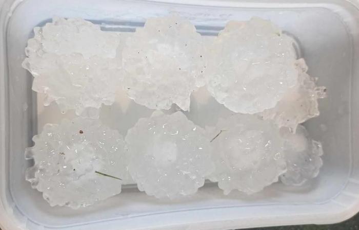 Thunderstorms in Béarn: hail fell in places this Saturday afternoon, with sometimes big hailstones