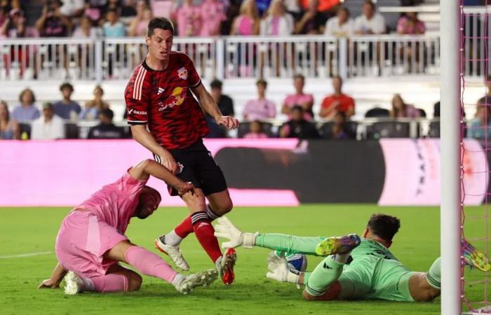 Lionel Messi’s goal helps lift Inter Miami to win over Red Bulls