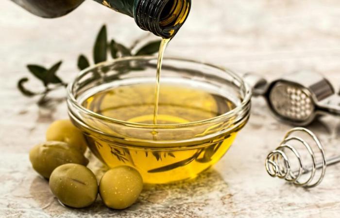 Should we consume olive oil when you have cholesterol?
